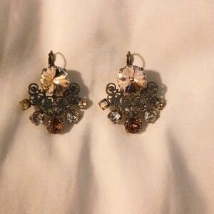 Gorgeous Sabika earrings- like new